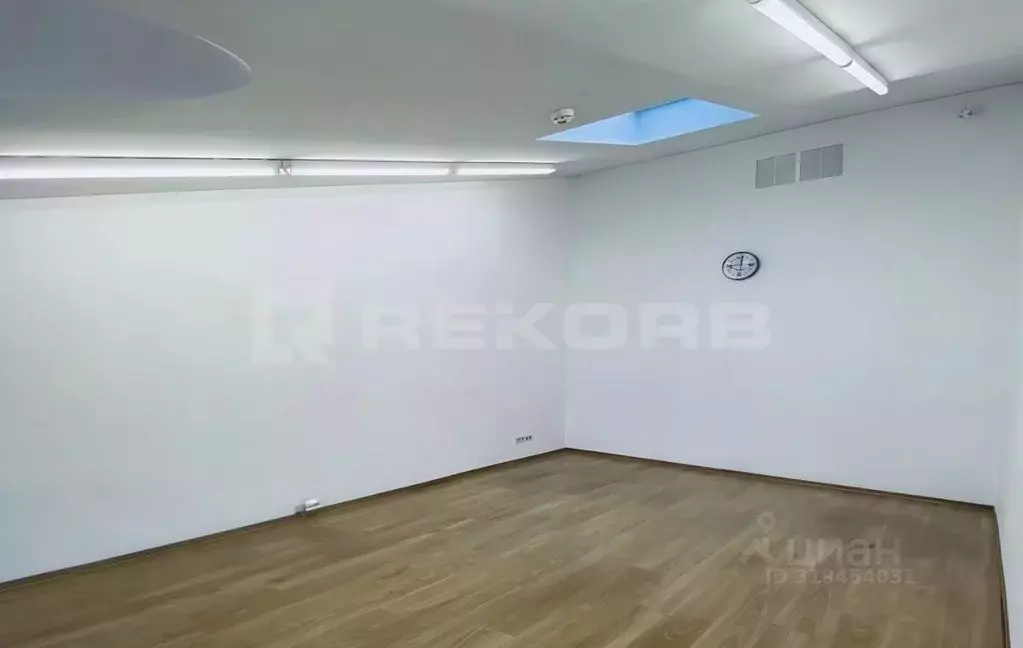 Офис в Санкт-Петербург Банковский пер., 6 (83 м) - Фото 2