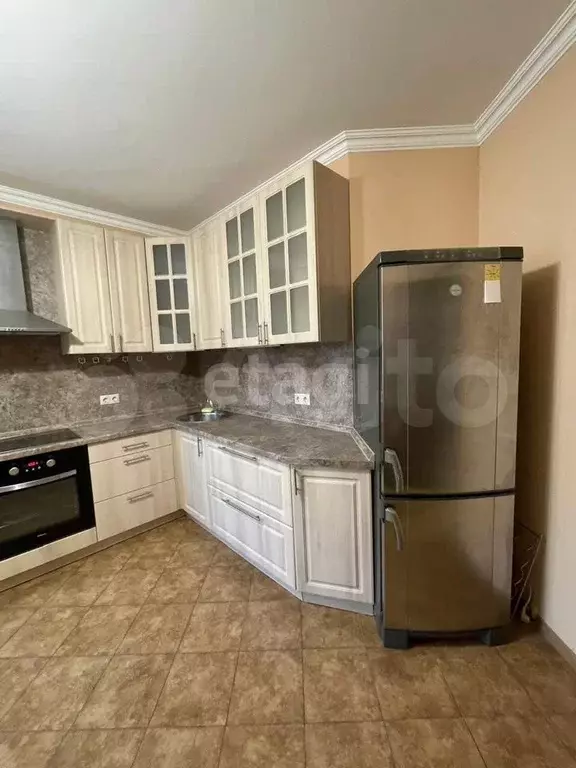 1-к. квартира, 50 м, 4/10 эт. - Фото 1