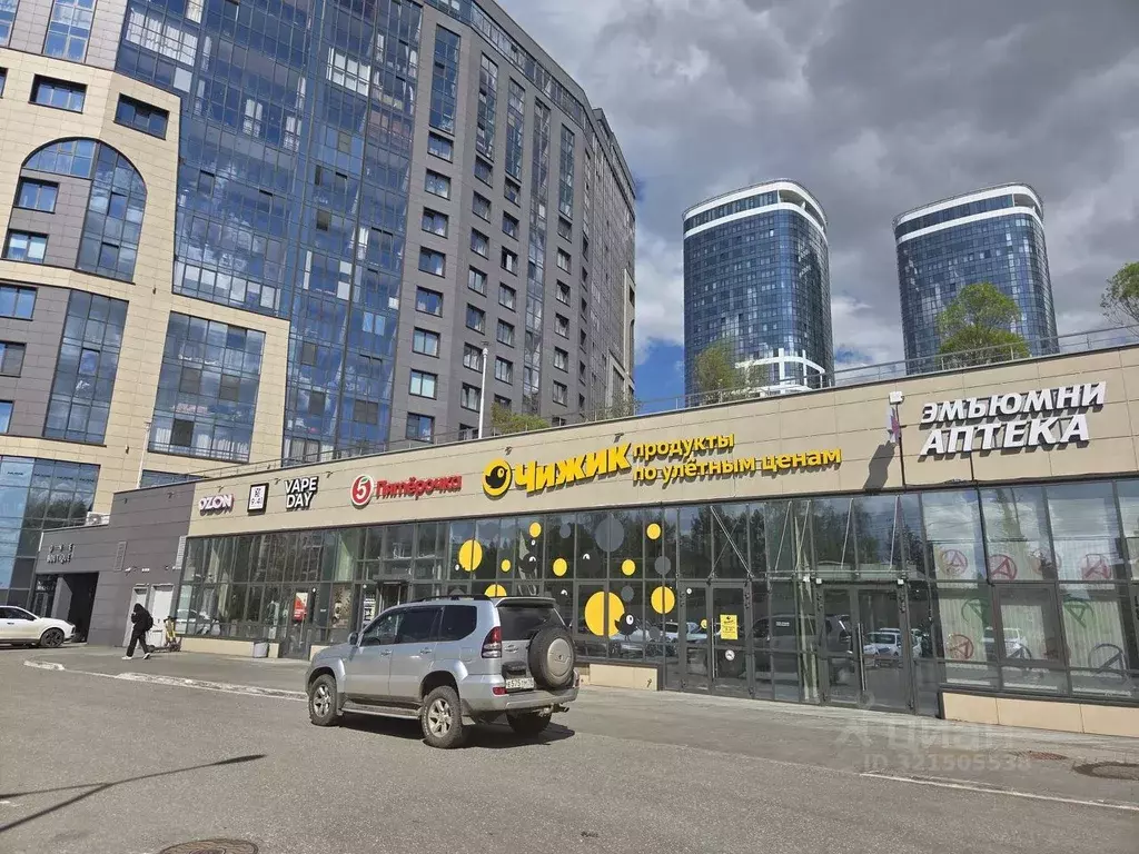 Торговая площадь в Удмуртия, Ижевск ул. Максима Горького, 150 (450 м) - Фото 1