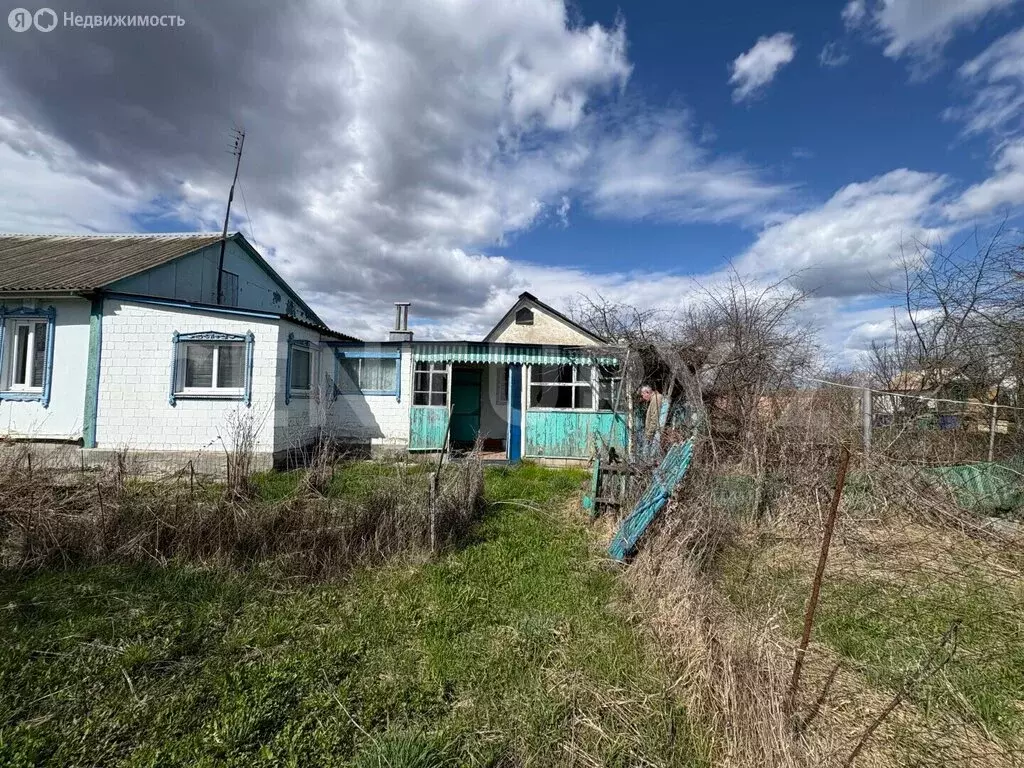 Дом в село Набережное, Железнодорожная улица, 46 (100 м) - Фото 2