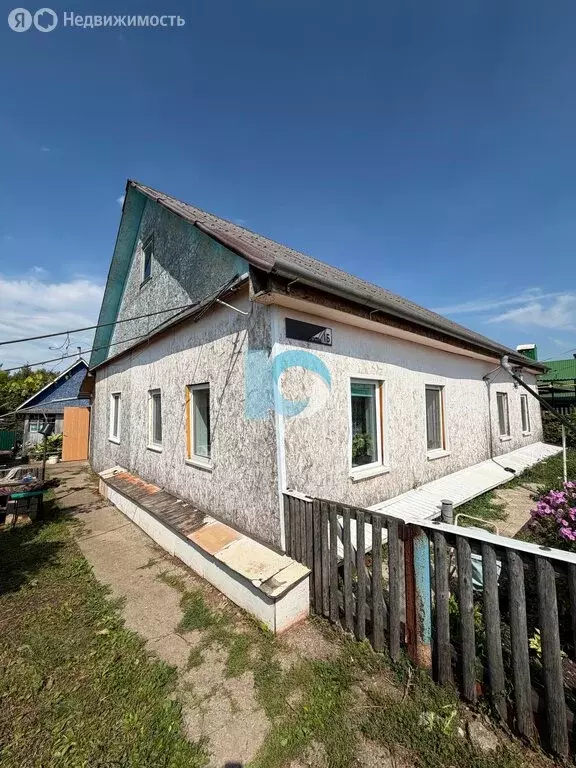 Дом в посёлок городского типа Уруссу, улица Мияссарова (61 м) - Фото 1