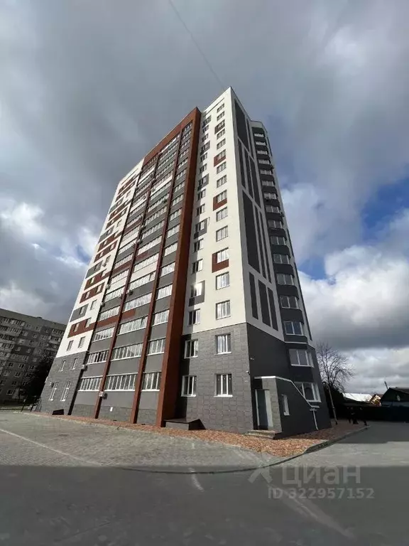 2-к кв. Тамбовская область, Тамбов Мичуринская ул., 25 (69.1 м) - Фото 1