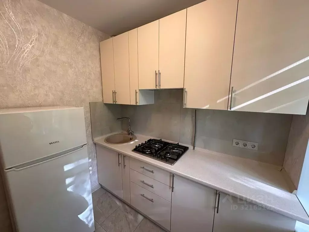 3-к кв. Москва Мурманский проезд, 20 (55.0 м) - Фото 0