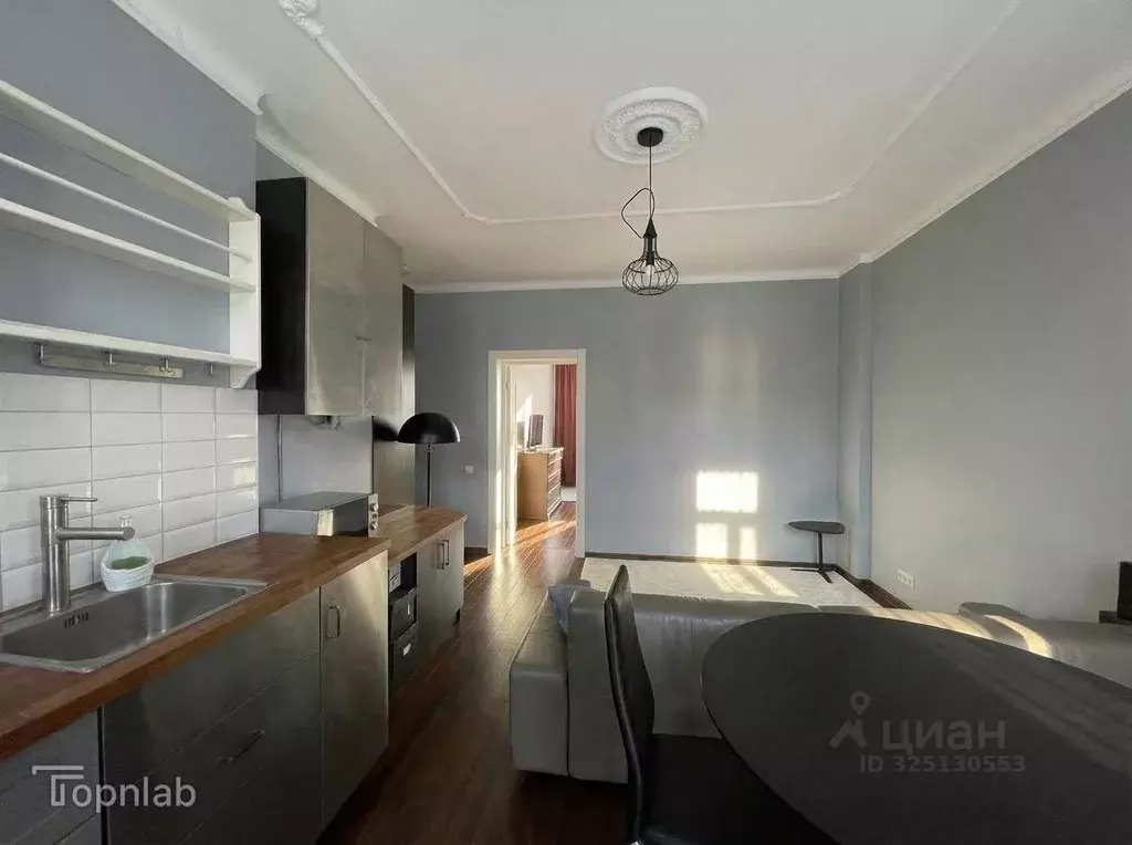 2-к кв. Калининградская область, Калининград просп. Победы, 7 (44.3 м) - Фото 1