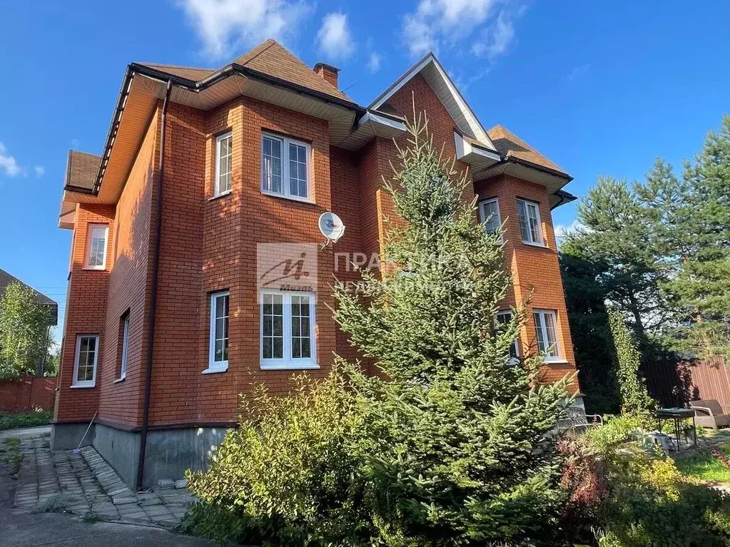 Дом в Москва д. Власово, ул. Рябиновая, 68 (350 м) - Фото 0
