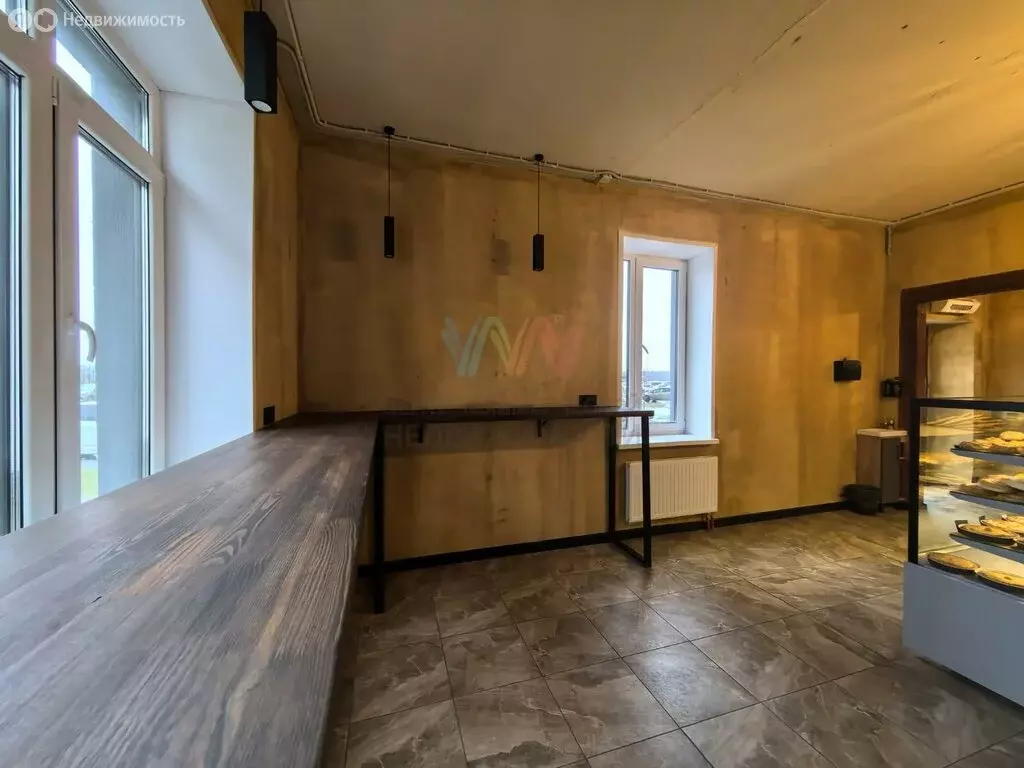 Помещение свободного назначения (240 м) - Фото 1