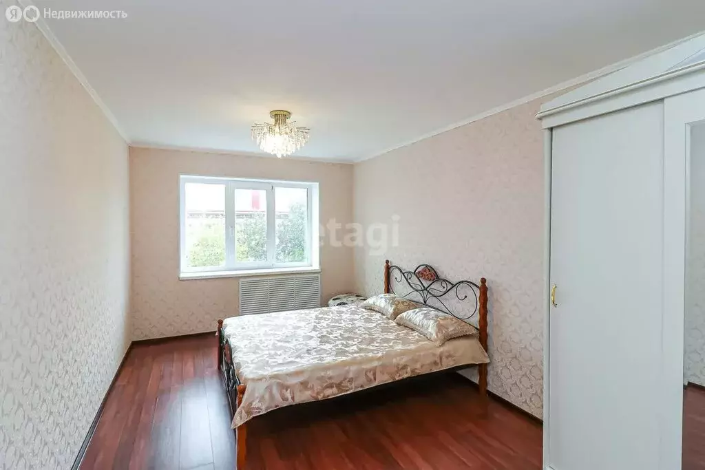 3-комнатная квартира: Московский, улица Бурлаки, 12 (70 м) - Фото 1