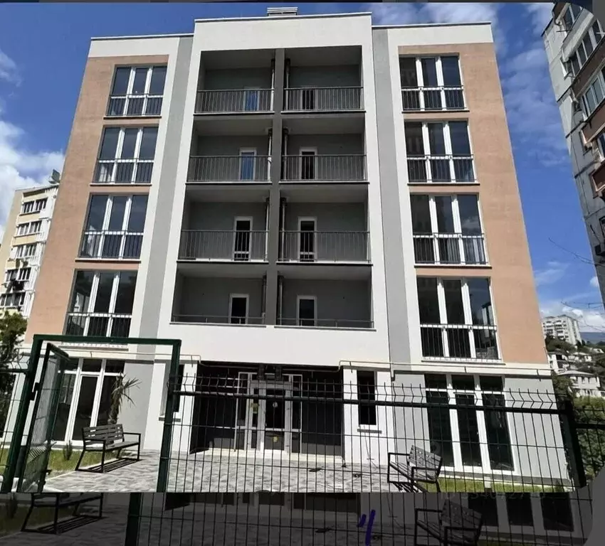 1-к кв. Крым, Ялта ул. Грибоедова, 15 (47.3 м) - Фото 1