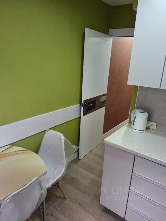 2-к кв. Татарстан, Казань ул. Космонавтов, 11а (42.2 м) - Фото 1