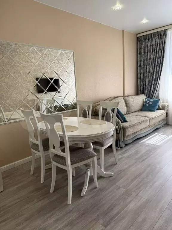 1-к. квартира, 40 м, 5/14 эт. - Фото 0