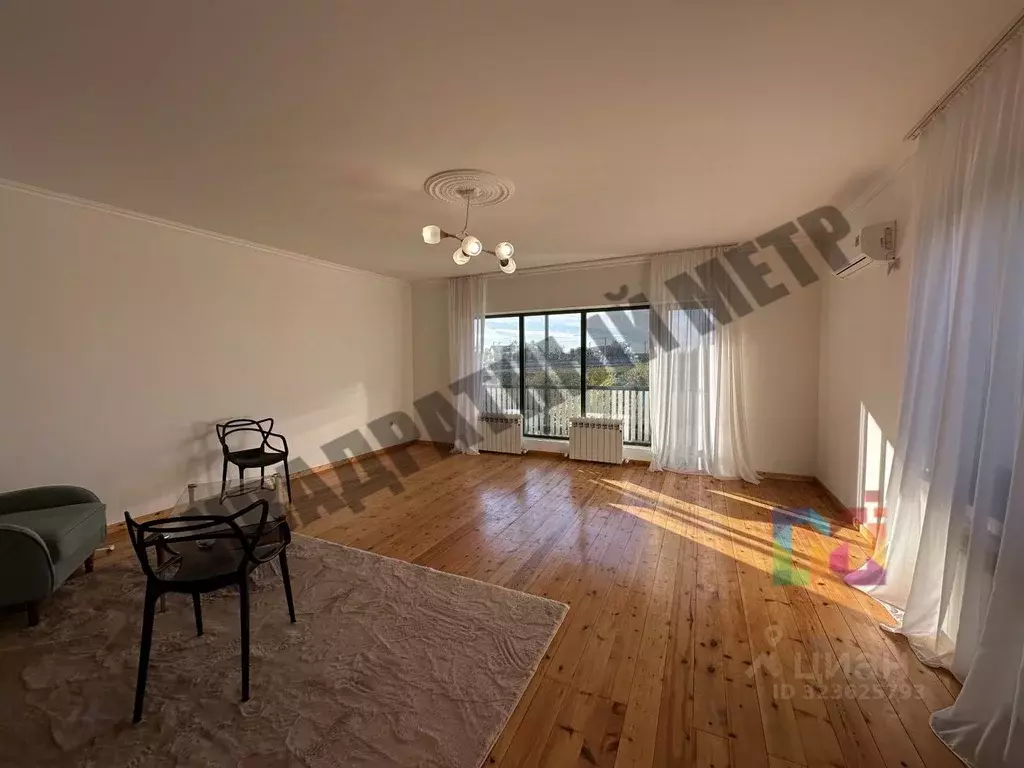 Дом в Калмыкия, Элиста Витражная ул. (144 м) - Фото 1