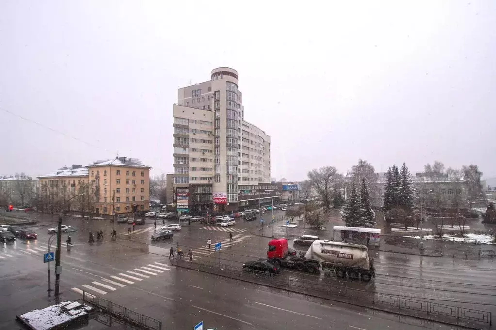 3-к кв. Алтайский край, Барнаул просп. Калинина, 18 (62.0 м) - Фото 1