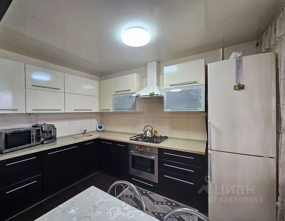 3-к кв. Свердловская область, Екатеринбург ул. Авиаторов, 2к1 (60.9 м) - Фото 2