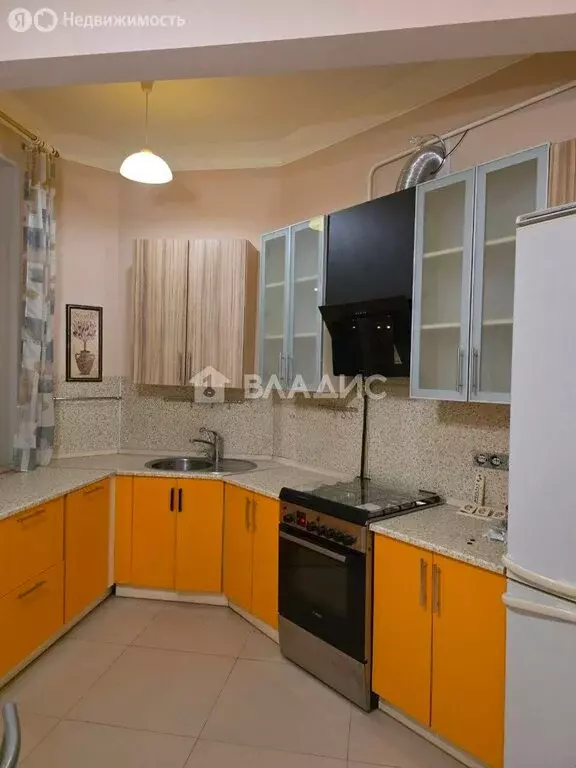 3-комнатная квартира: Санкт-Петербург, переулок Бойцова, 4 (92.3 м) - Фото 1