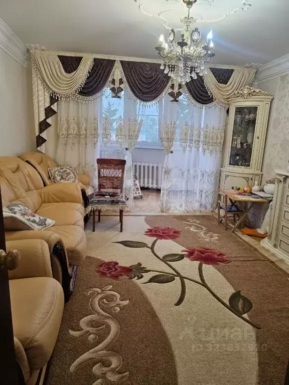 3-к кв. Северная Осетия, Владикавказ ул. Карла Маркса, 64 (80.0 м) - Фото 1