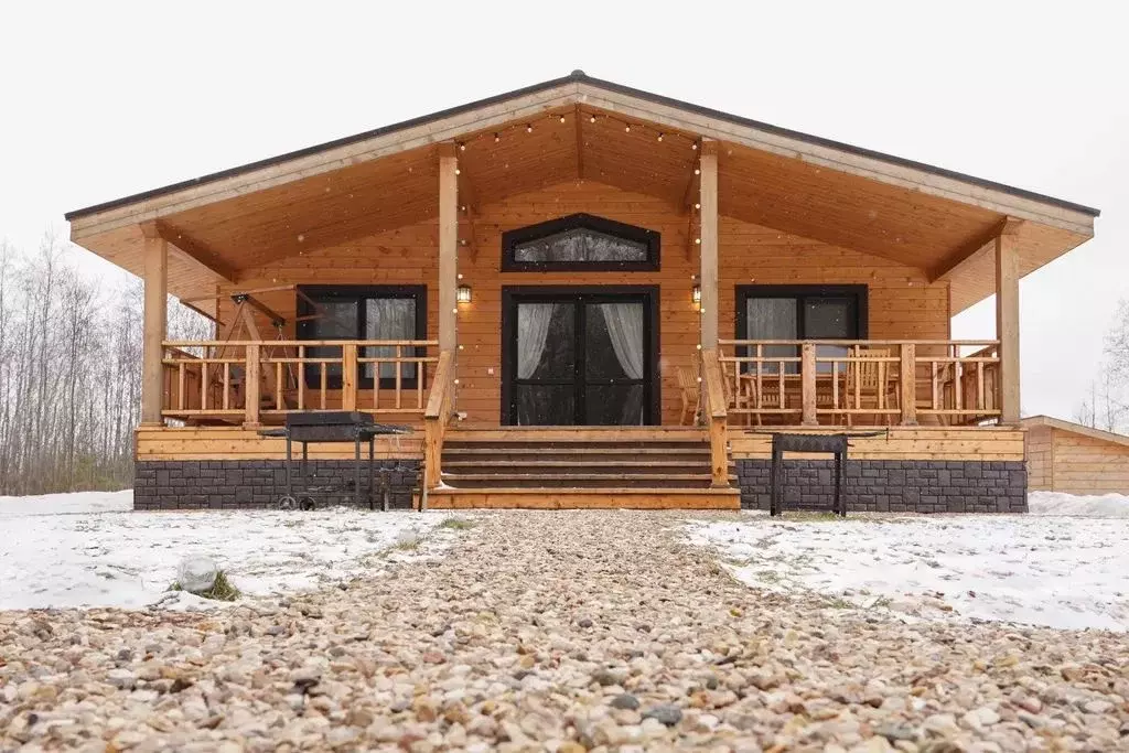 Дом в Смоленская область, Гагаринский муниципальный округ, д. Лебедки, ... - Фото 1