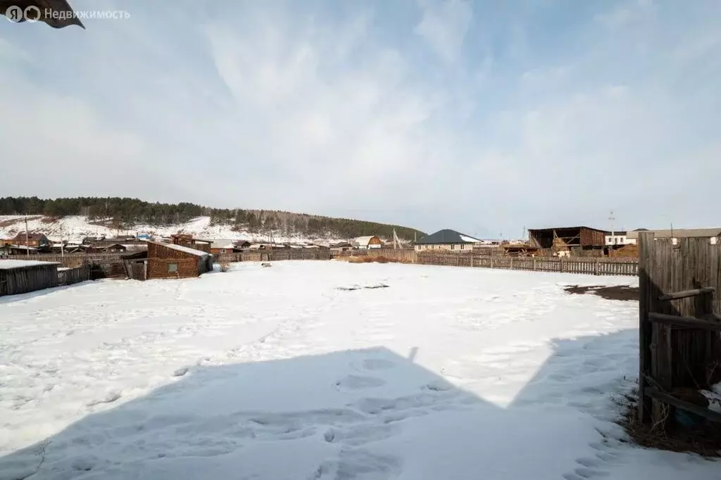 3-комнатная квартира: село Оёк, улица Декабристов, 33 (70 м) - Фото 1