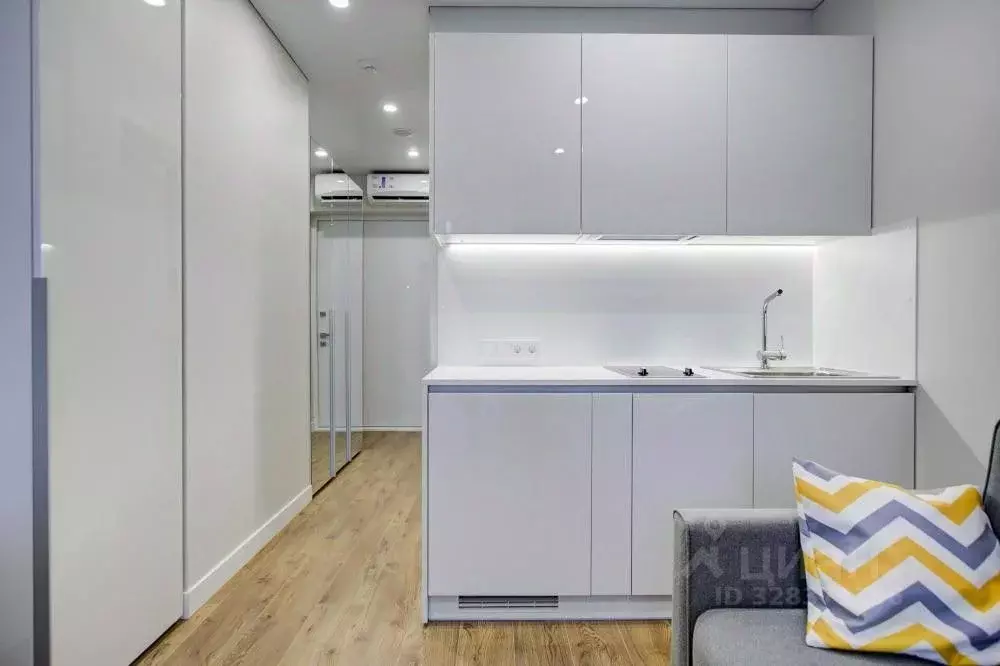 Студия Воронежская область, Воронеж ул. 9 Января, 68/2к3 (20.0 м) - Фото 1