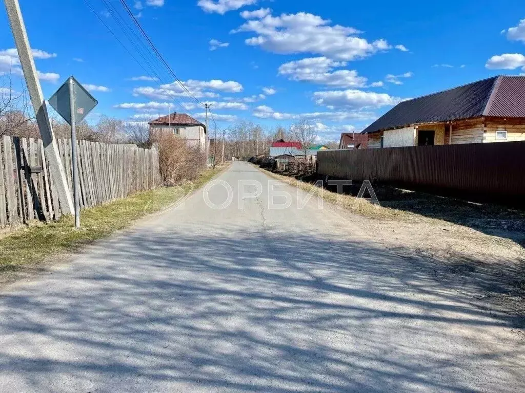 Участок в Тюменская область, Тюменский муниципальный округ, с. ... - Фото 1