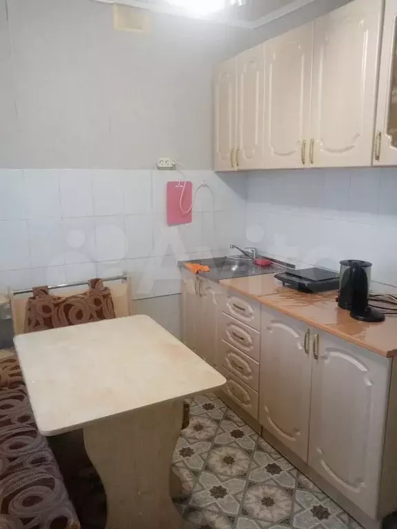 1-к. квартира, 31 м, 5/5 эт. - Фото 0