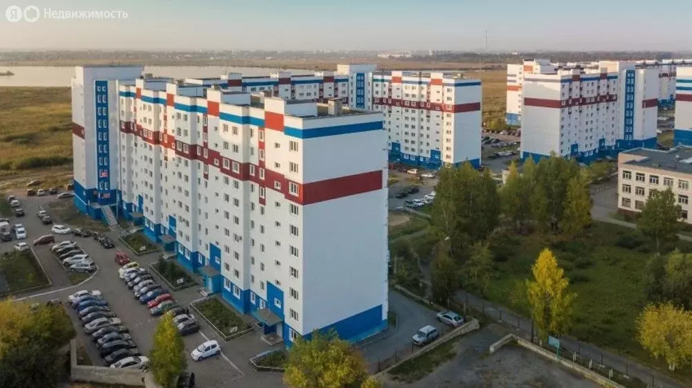 1-комнатная квартира: Курган, жилой район Заозёрный, 5-й микрорайон, ... - Фото 0