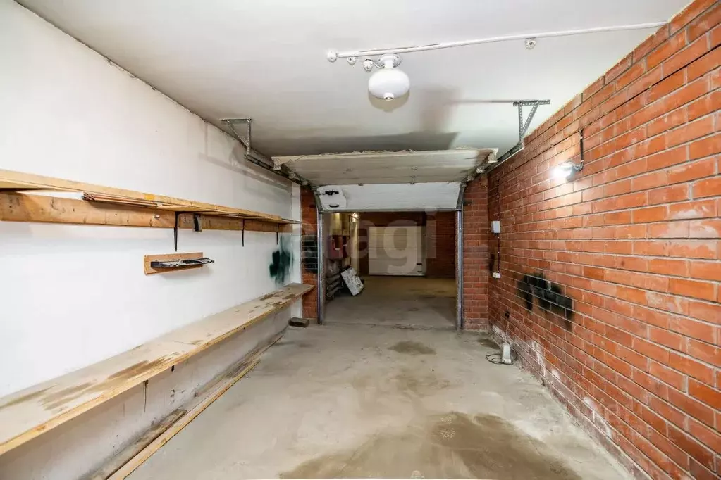 Гараж в Ханты-Мансийский АО, Сургут ул. Юности, 8 (23 м) - Фото 1