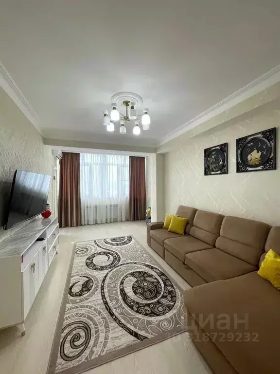 3-к кв. Дагестан, Каспийск ул. М. Халилова, 32А (80.0 м) - Фото 0