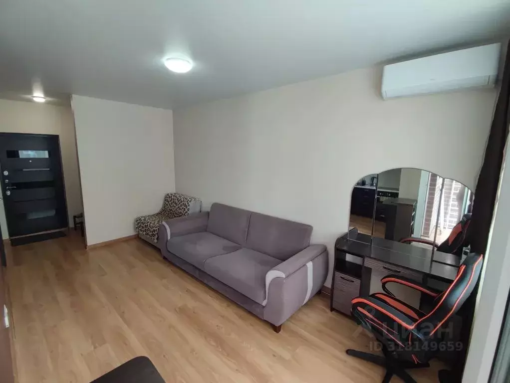 Студия Приморский край, Владивосток ул. Нейбута, 6 (28.0 м) - Фото 1