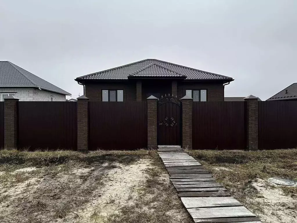 Дом в Белгородская область, Белгородский район, Разумное рп, ... - Фото 1