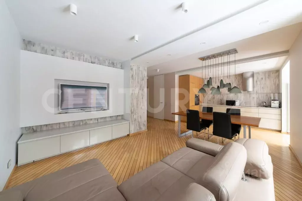 4-к кв. Ленинградская область, Кудрово г. Всеволожский район, ... - Фото 1