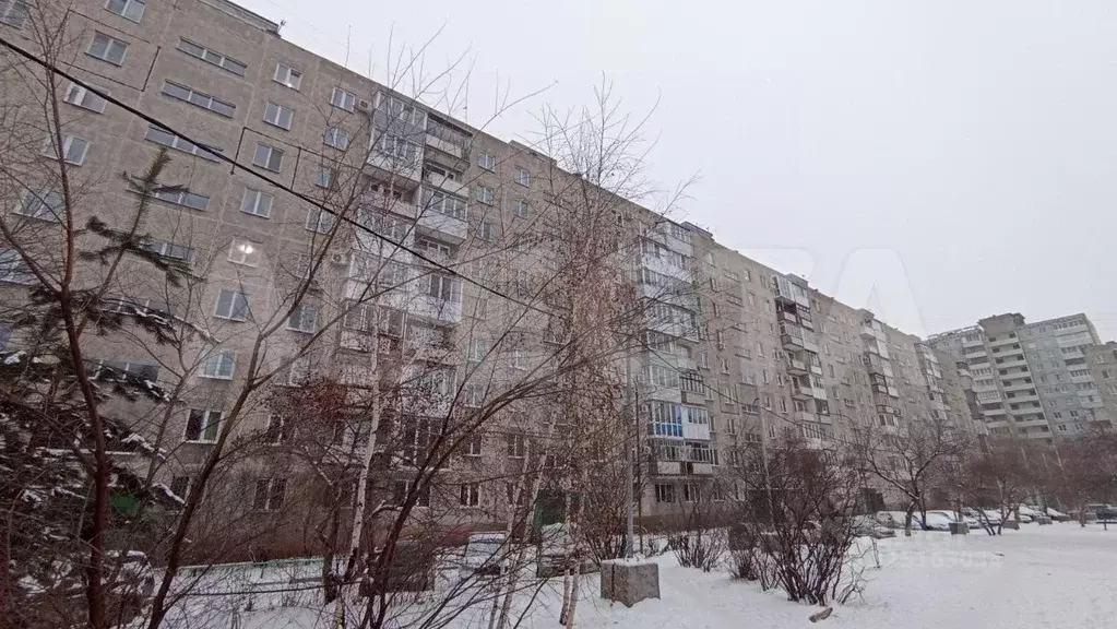 3-к кв. Омская область, Омск Волочаевская ул., 9В (59.5 м) - Фото 1