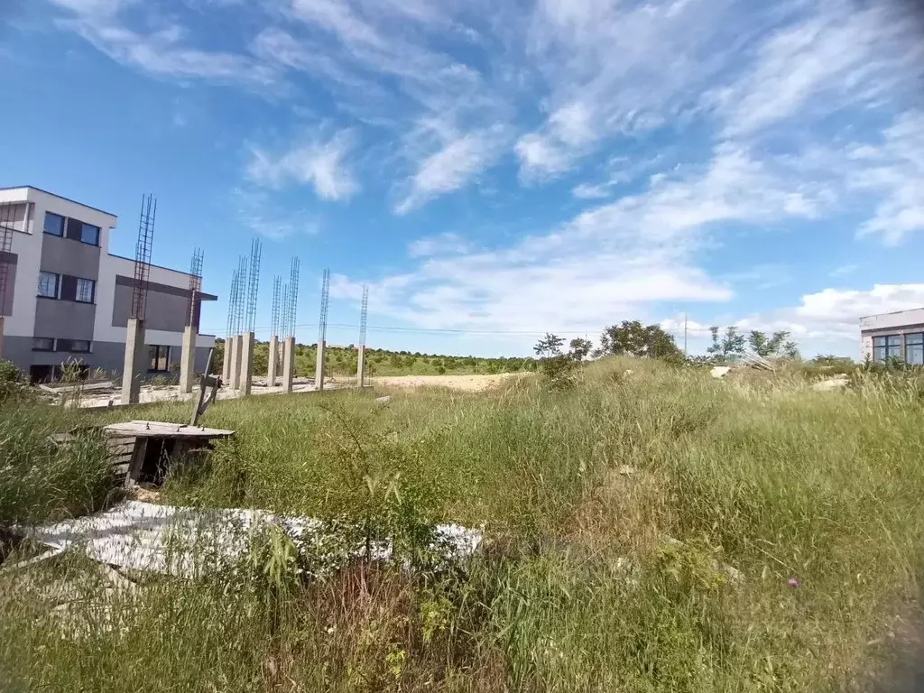 Участок в Севастополь ул. Лукомская, 98 (4.0 сот.) - Фото 1