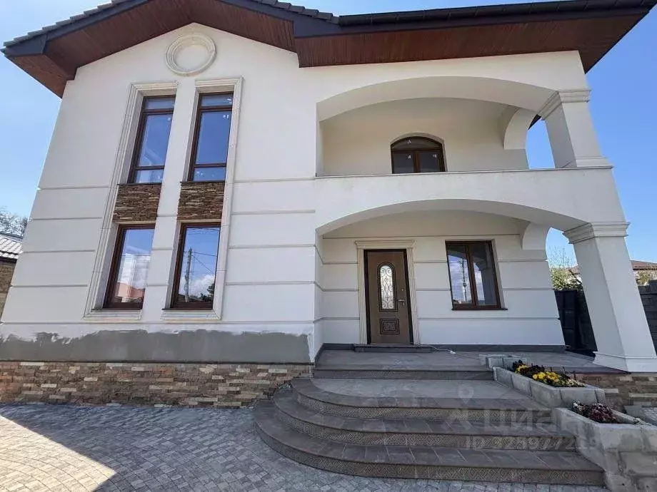 Дом в Крым, Симферополь ул. Ивана Купала, 25 (270 м) - Фото 1