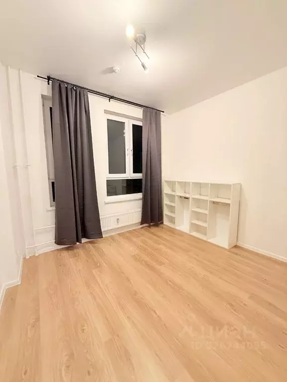 3-к кв. Московская область, Ленинский городской округ, д. Коробово ул. ... - Фото 2