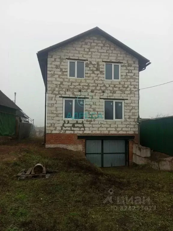 Дом в Белгородская область, Поселок Чернянка городское поселение, ... - Фото 2