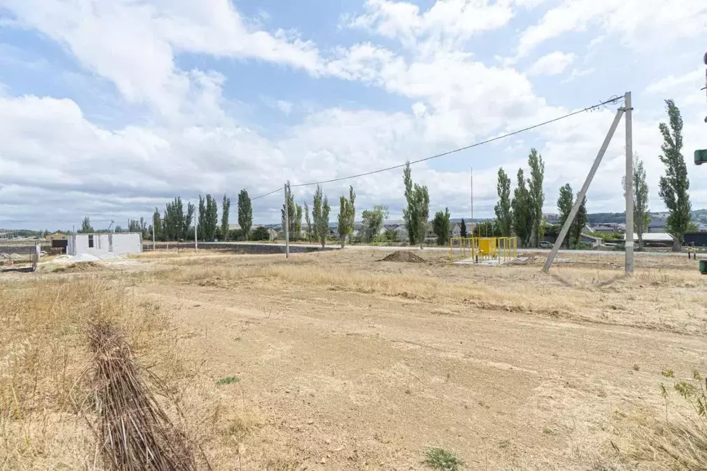 Участок в Севастополь с. Осипенко, ул. Ветеранов (4.0 сот.) - Фото 1