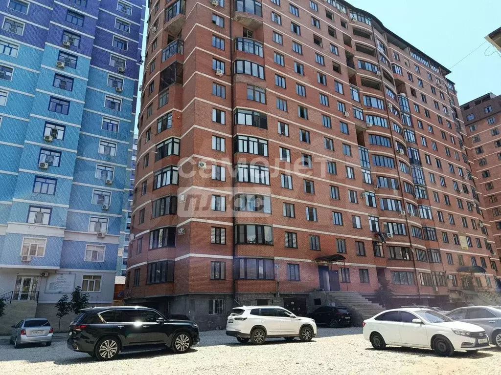 3-к. квартира, 113 м, 7/14 эт. - Фото 1