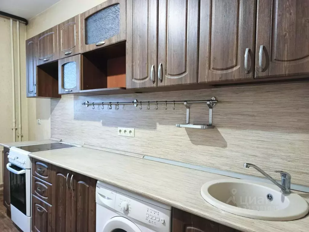 1-к кв. Омская область, Омск просп. Космический, 14В (35.9 м) - Фото 2