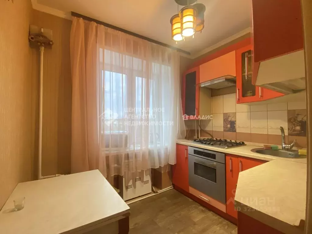 3-к кв. Рязанская область, Скопин Фабричная ул., 2 (50.3 м) - Фото 1