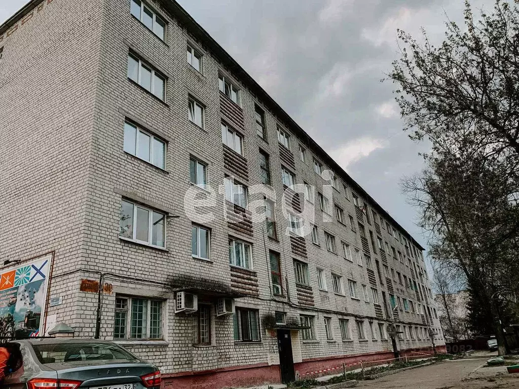 Комната Брянская область, Брянск ул. Дзержинского, 30 (12.0 м) - Фото 0