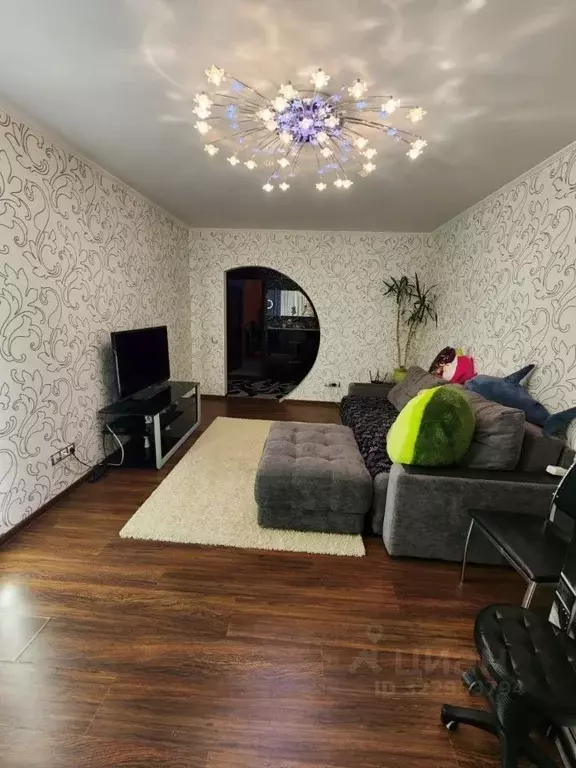 3-к кв. Саратовская область, Саратов ул. Имени С.Ф. Тархова, 27Б (79.0 ... - Фото 2