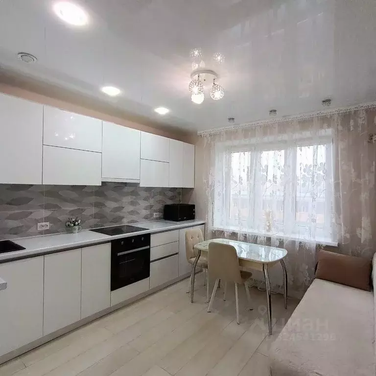 1-к кв. Чувашия, Чебоксары просп. Чебоксарский, 37к1 (40.0 м) - Фото 0