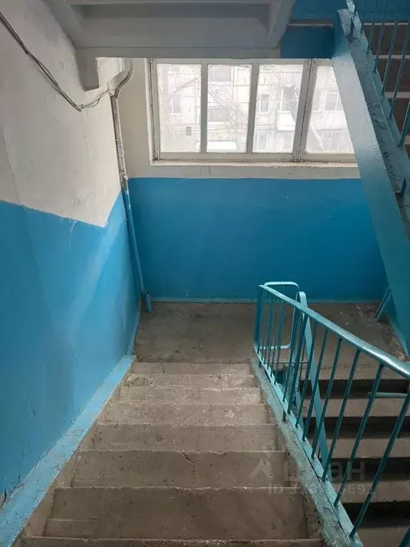 2-к кв. Саратовская область, Энгельс 2-й мкр, 33 (44.8 м) - Фото 2