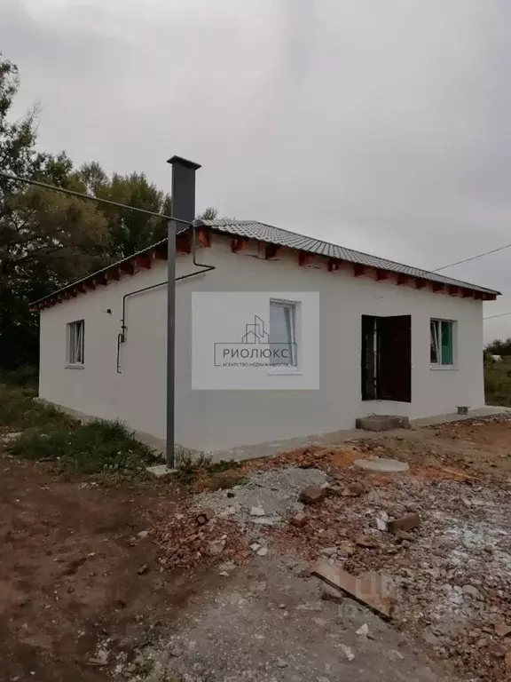 Дом в Челябинская область, с. Агаповка ул. Известковая, 24Б (100 м) - Фото 2