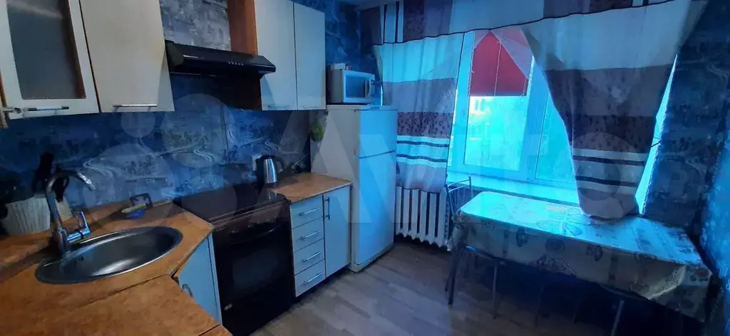 2-к. квартира, 45 м, 5/5 эт. - Фото 0