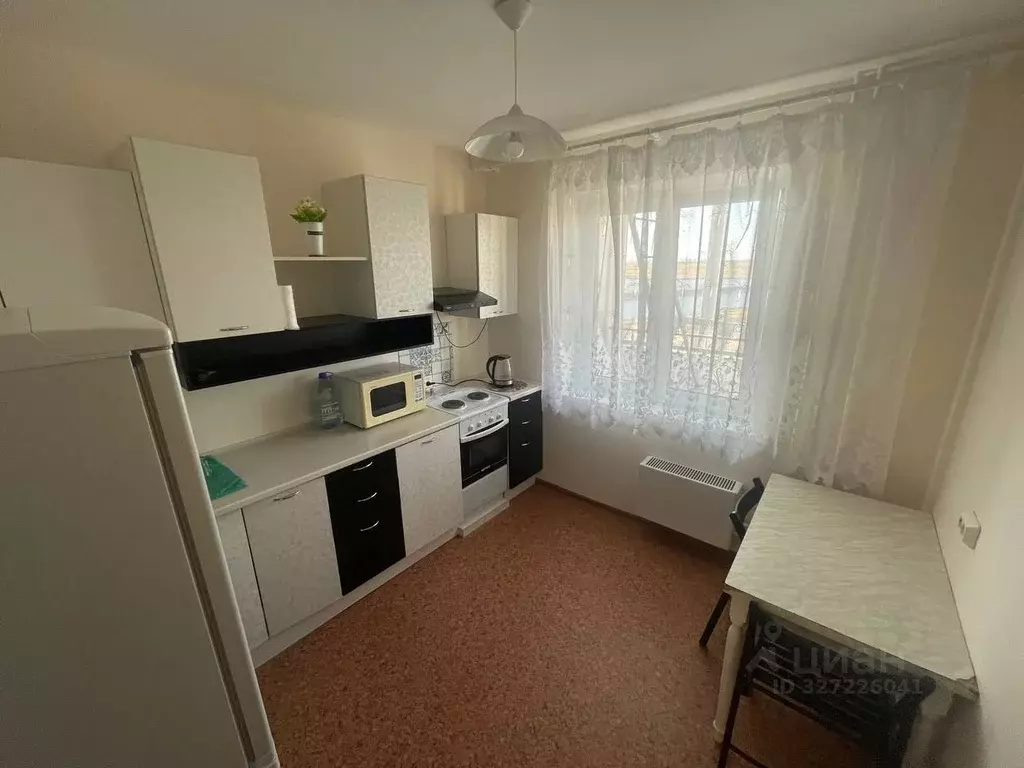 1-к кв. Тюменская область, Тюмень ул. Стартовая, 3 (35.0 м) - Фото 2