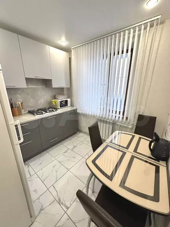 1-к. квартира, 38 м, 9/9 эт. - Фото 0