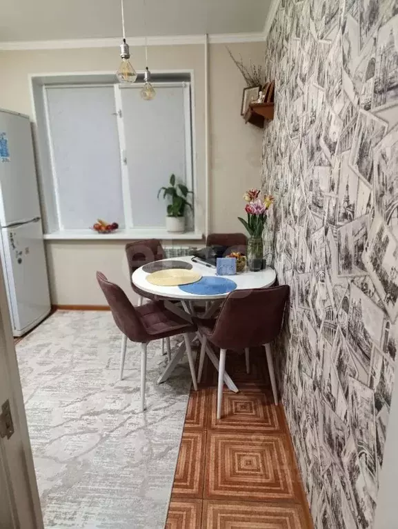 3-к кв. Белгородская область, Старый Оскол Студенческий мкр, 18 (62.9 ... - Фото 0