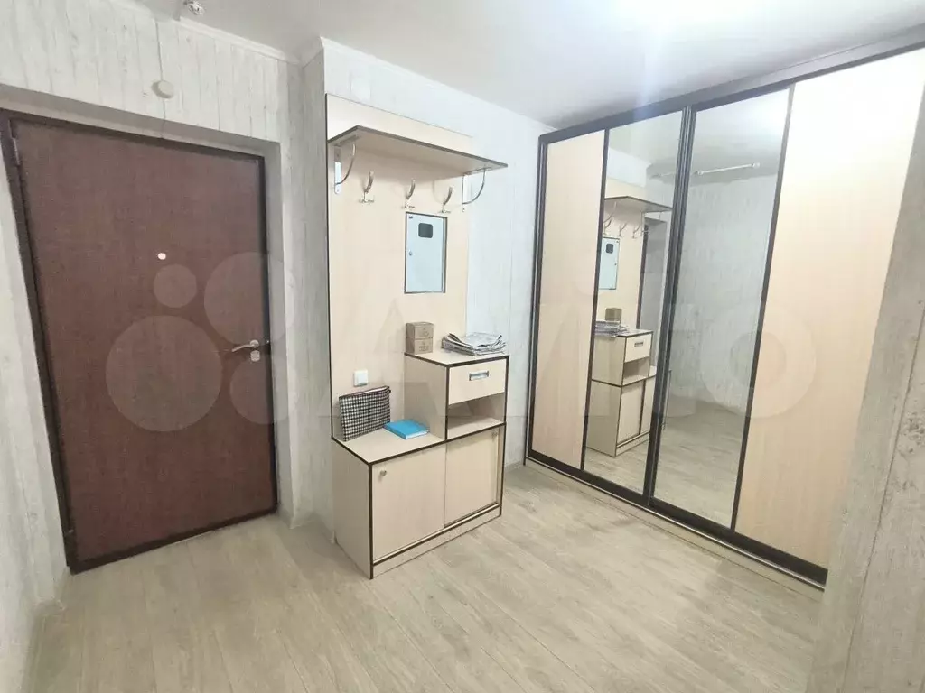 1-к. квартира, 42,1 м, 6/9 эт. - Фото 0