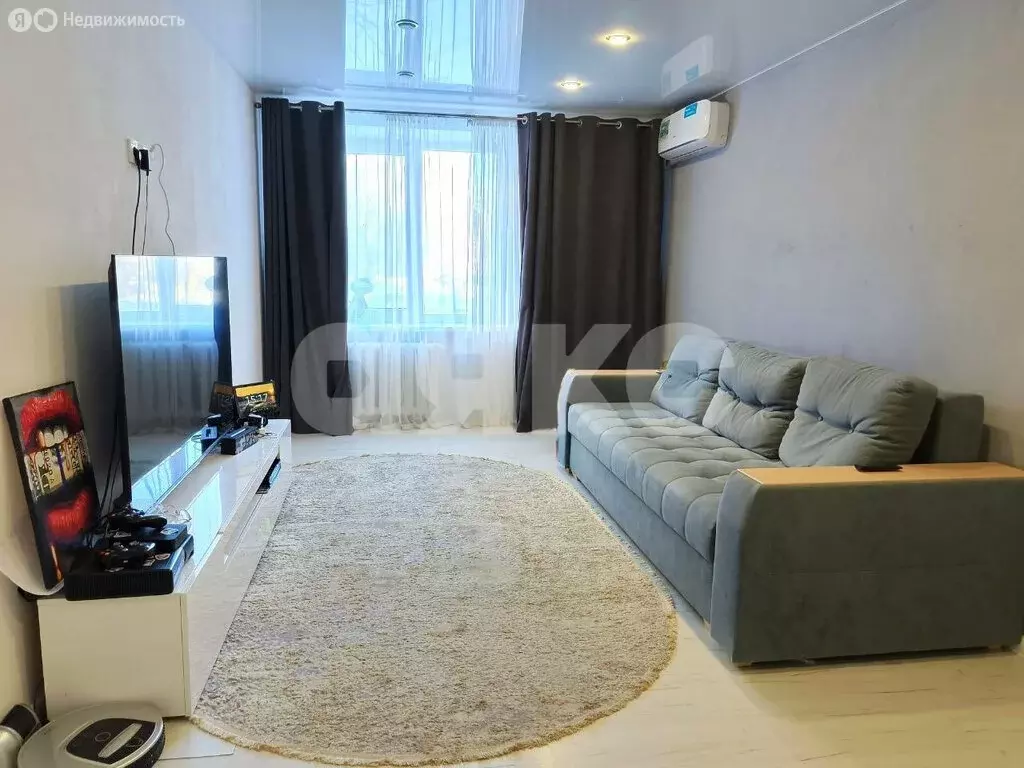 3-комнатная квартира: Волгоград, улица Маршала Ерёменко, 116 (76.8 м) - Фото 2